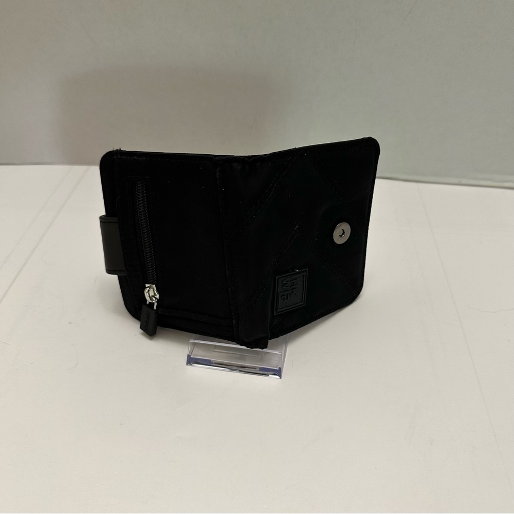 IHKWIP Black RFID-Blocking Bifold Wallet - Picture 5 of 10